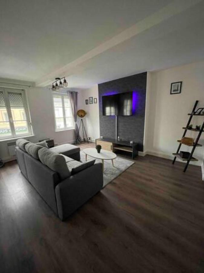 Appartement En Duplex Centre Ville D'Onnaing Exterior foto